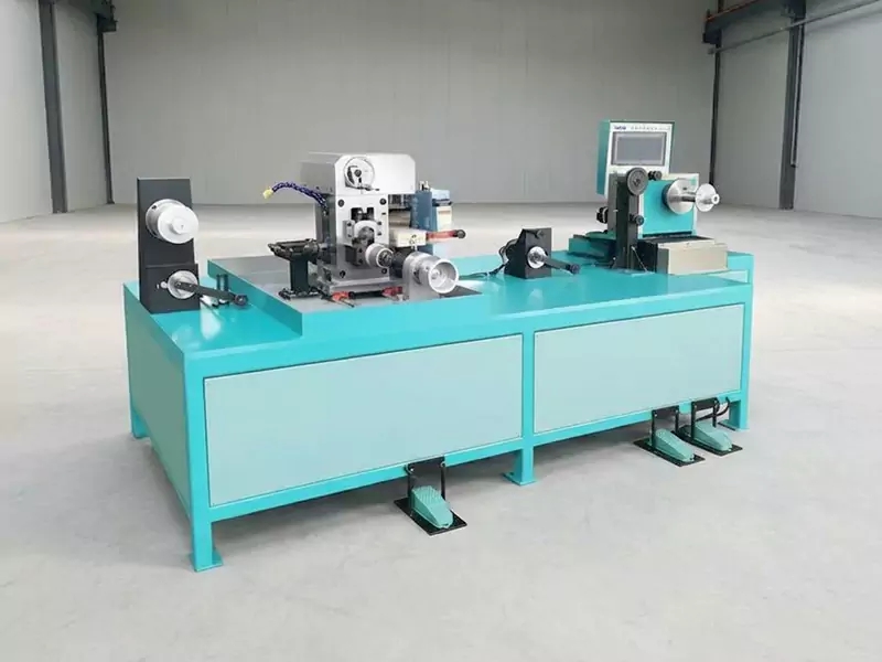 Hva er arbeidsprinsippet til High-Precision Micro Flat Wire Rolling Mill